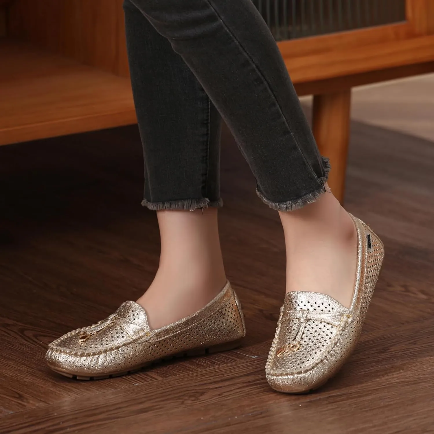Bernal Loafers for Women with Buckle Comfortable Lightweight Penny Loafers Business Casual Loafers Slip On Flat Work Shoes Non Slip Walking Shoes