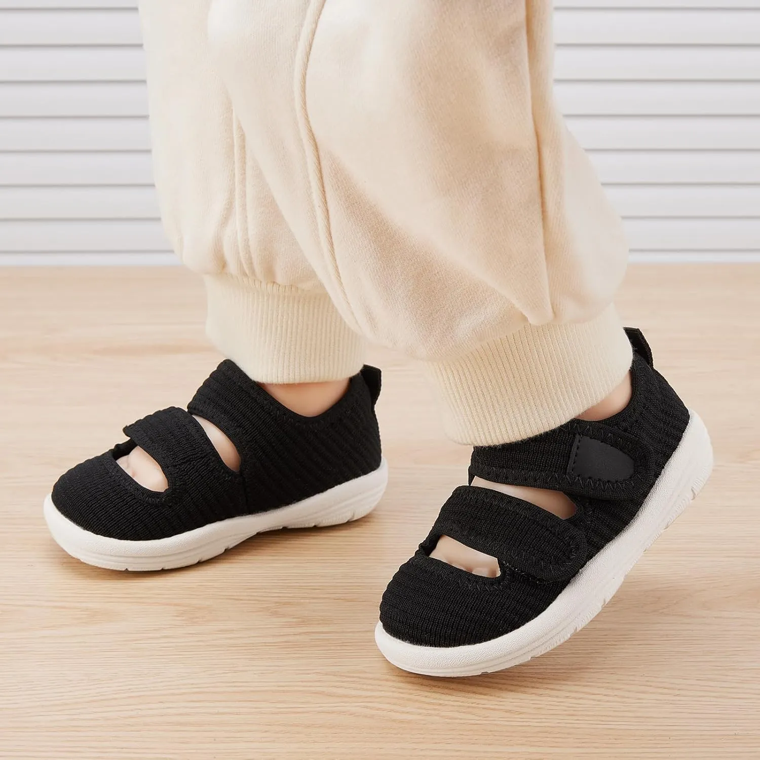 BMCiTYBM Baby Walking Shoes Infant Boy Girl First Walker Sneakers Breathable Lightweight Non-Slip Barefoot Shoes 6 9 12 18 24 Months