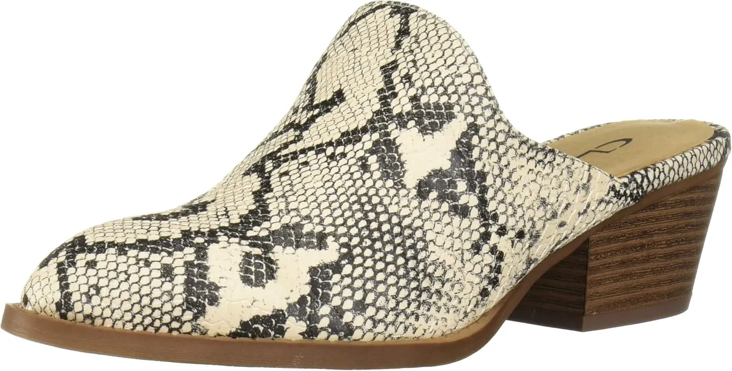 Chinese Laundry Women's Catherin Mule