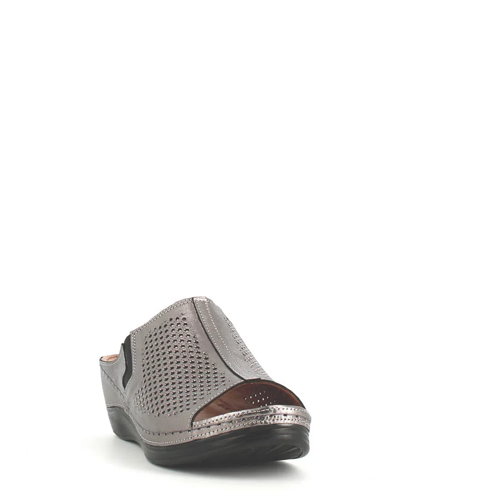 Cinders Edit Wedge Slide Platin