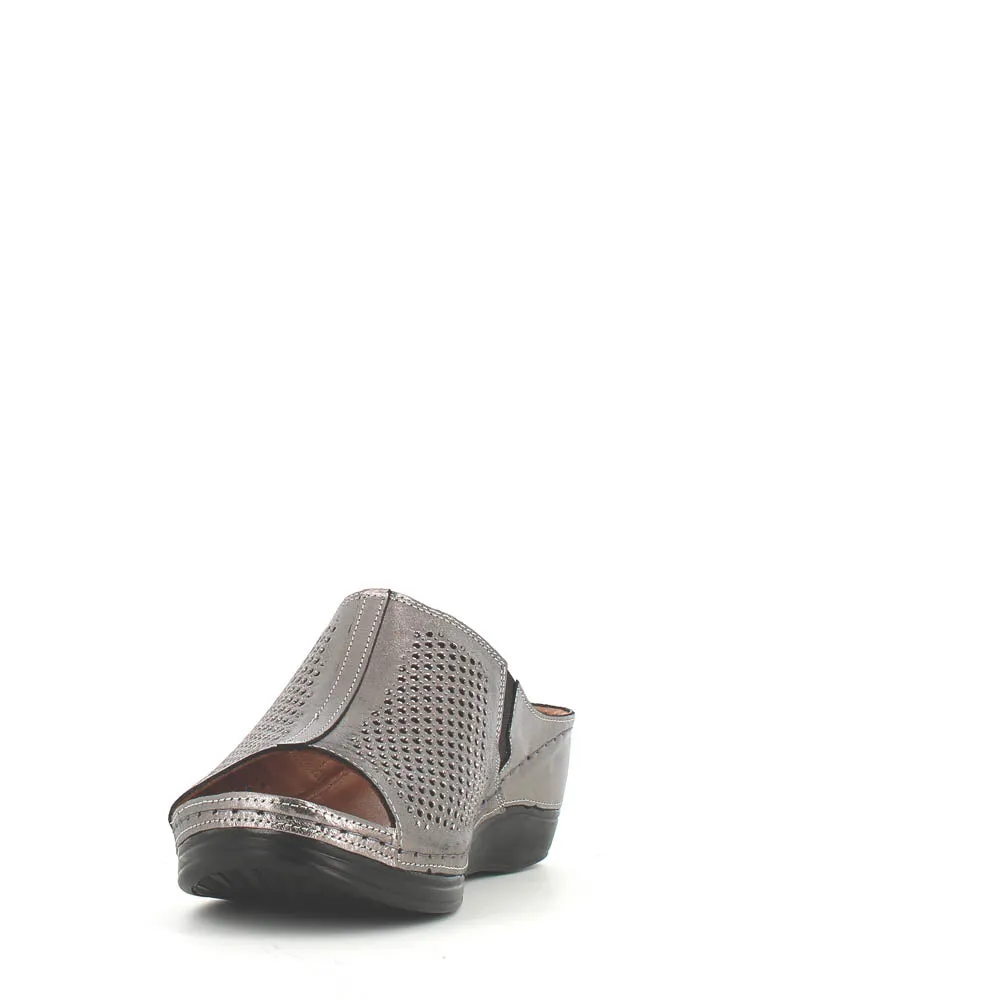 Cinders Edit Wedge Slide Platin
