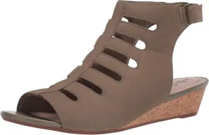 Clarks Women's Abigail Sing Wedge Sandal