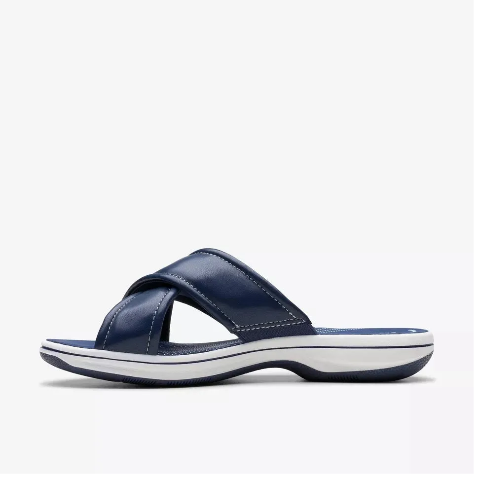 Clarks Women's Breeze Sara H Navy 26180929