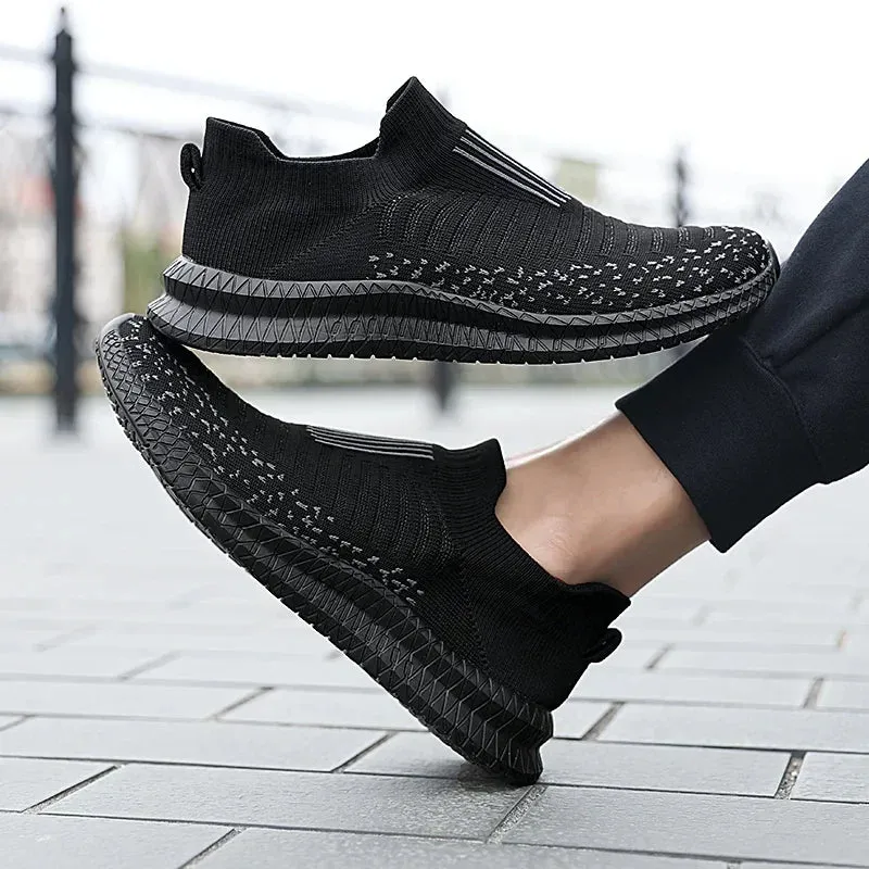 Classic Breathable Men's Sneakers – Timeless Style & All-Day Comfort.