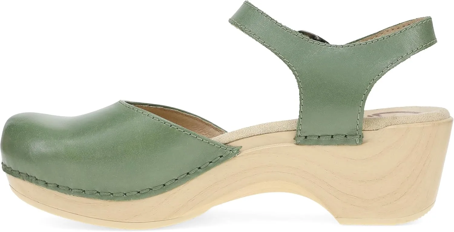 Dansko Sam Stylish Closed-Toe Sandal for Women - Lightweight with Added Arch Support - Durable PU Outsole for Long-Lasting Wear and Comfort