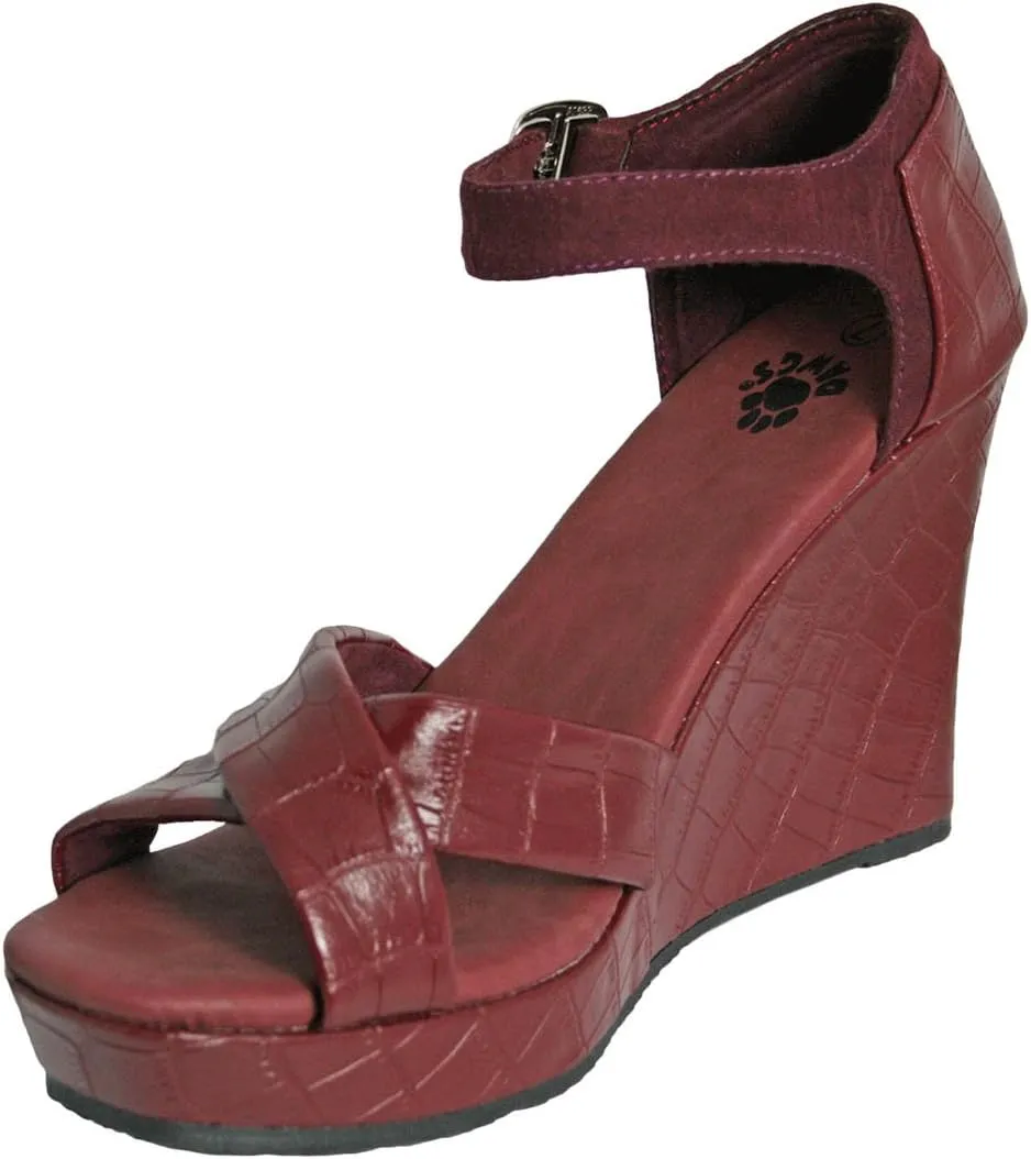 DAWGS Women's Kaymann Wedge Sandal Pump