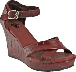 DAWGS Women's Kaymann Wedge Sandal Pump