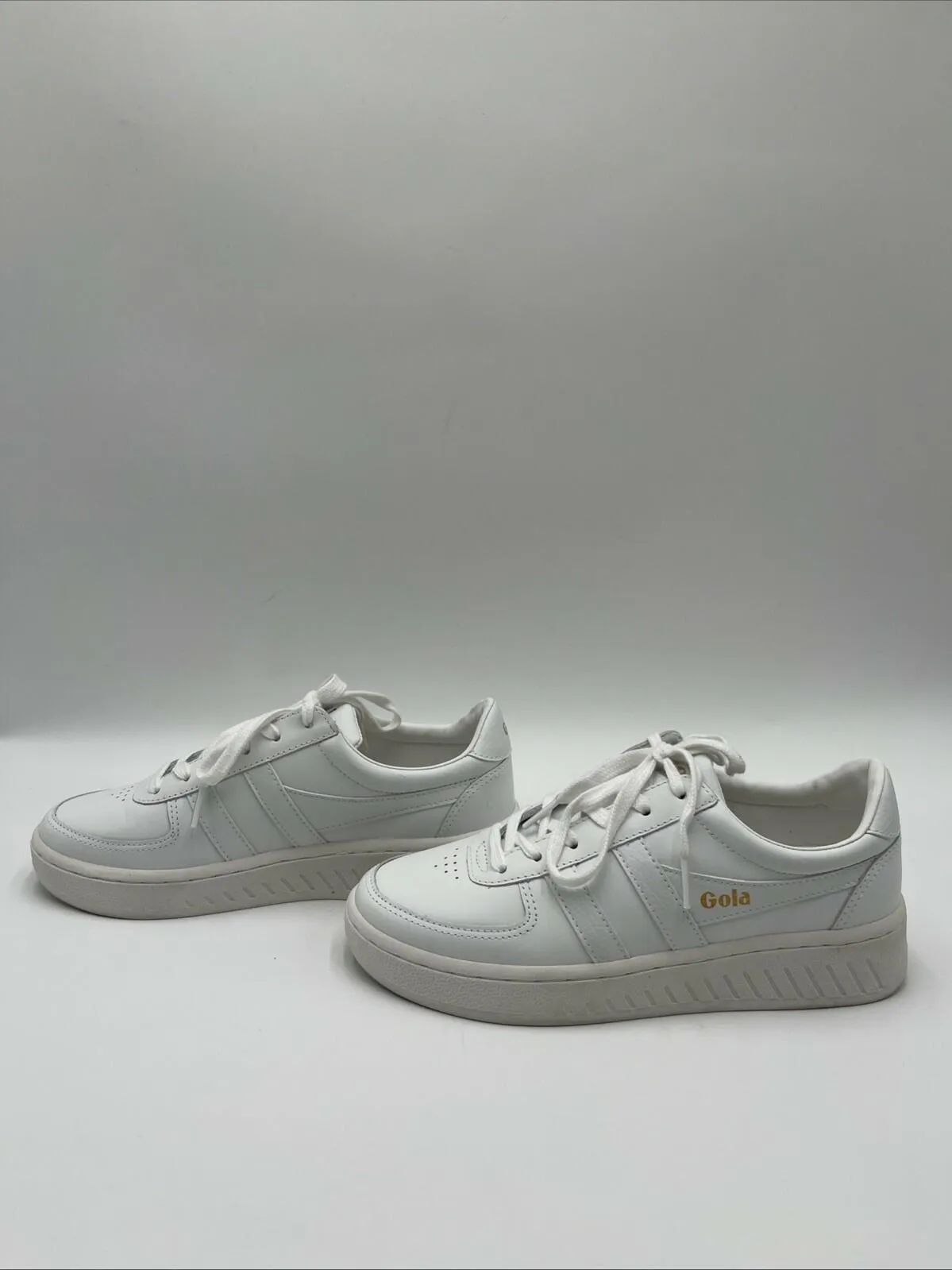 Gola Women's Grandslam Trident Sneakers White Size 6.5 - Very Good