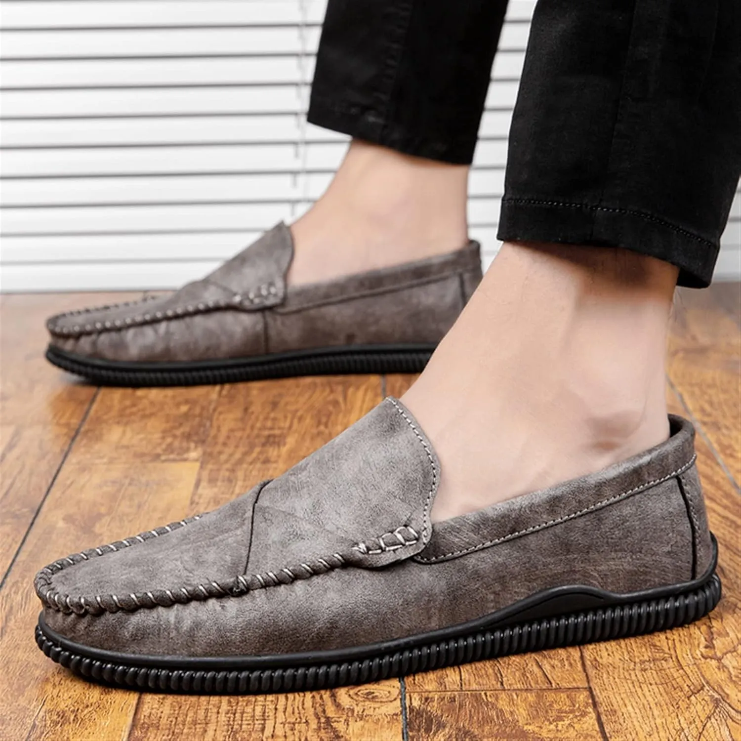HOOENG Loafer Shoes Driving Moccasins for Men Vegan Leather Stitching Details Round Toe Anti-Slip Lightweight Flat Heel Resistant Walking Slip on