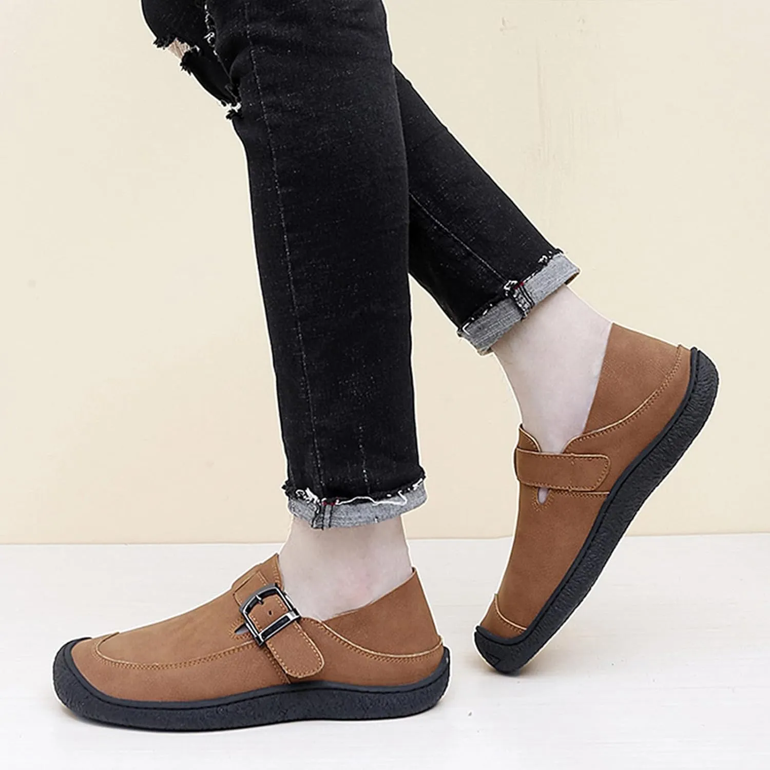 Men's Genuine Leather Casual Penny Loafers Fashion Buckle Round Toe Comfortable Soft Bottom Handmade Driving Loafers Slip On Lightweight Dress Shoes