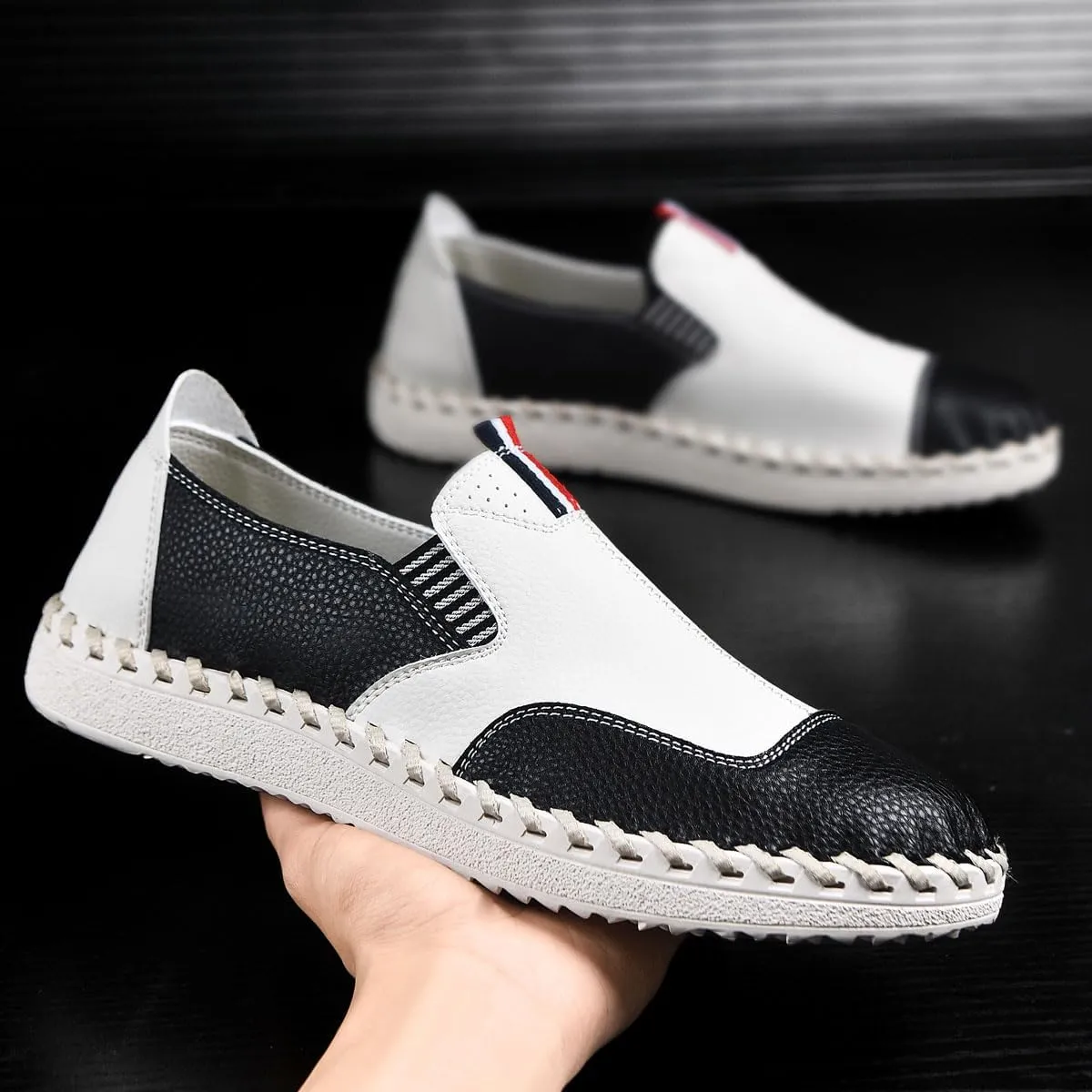 Men's Slip on Oxfords Boat Shoes Casual Leather Loafers Walking Sneakers Breathable Driving Dress Business Wokr Shoes