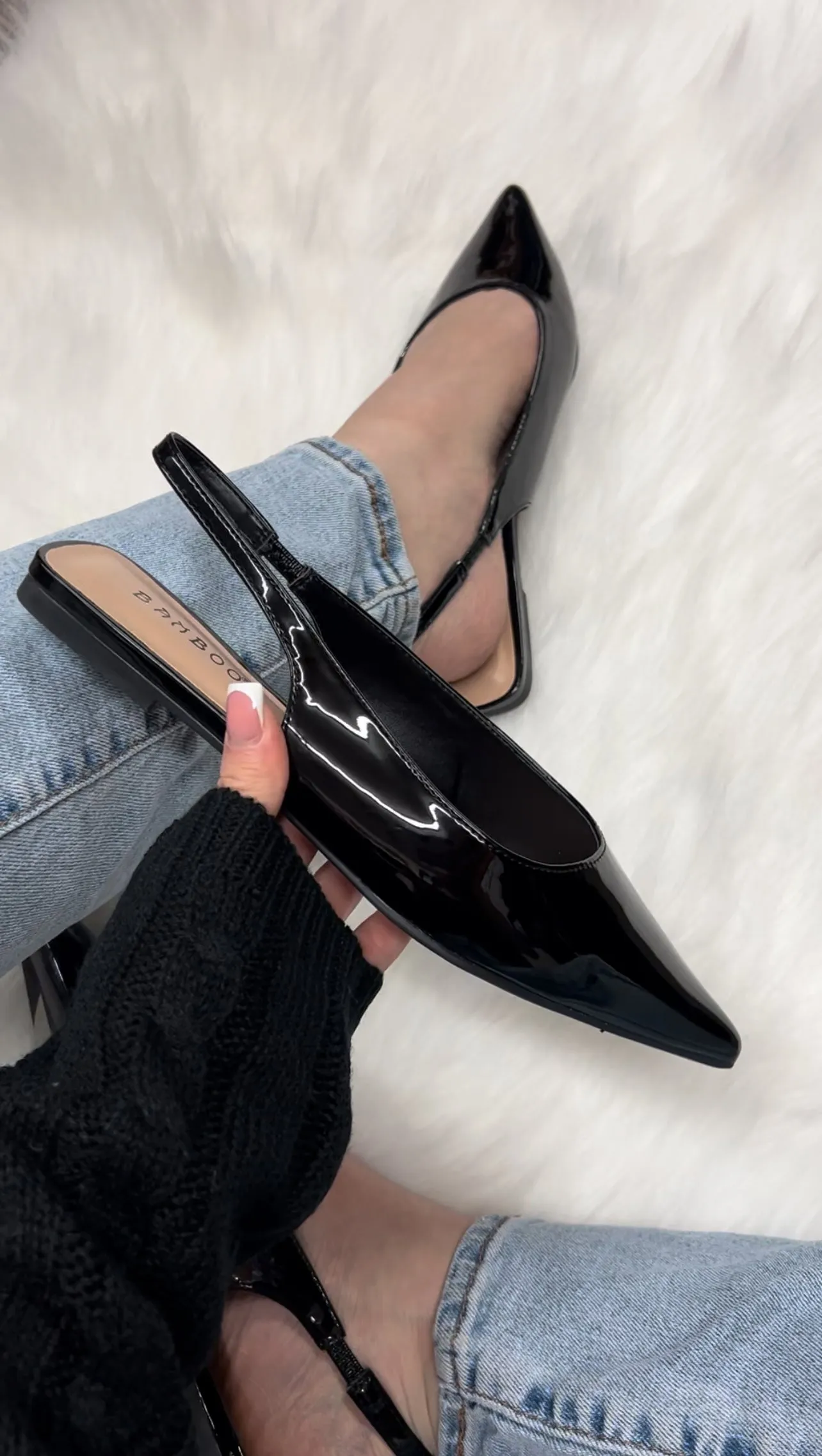 Mila Pointed Toe Flats - Black