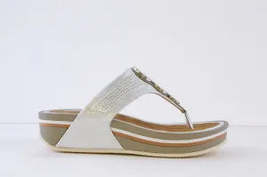 P COMFORT - WW1634 TOE-POST MULE - SILVER