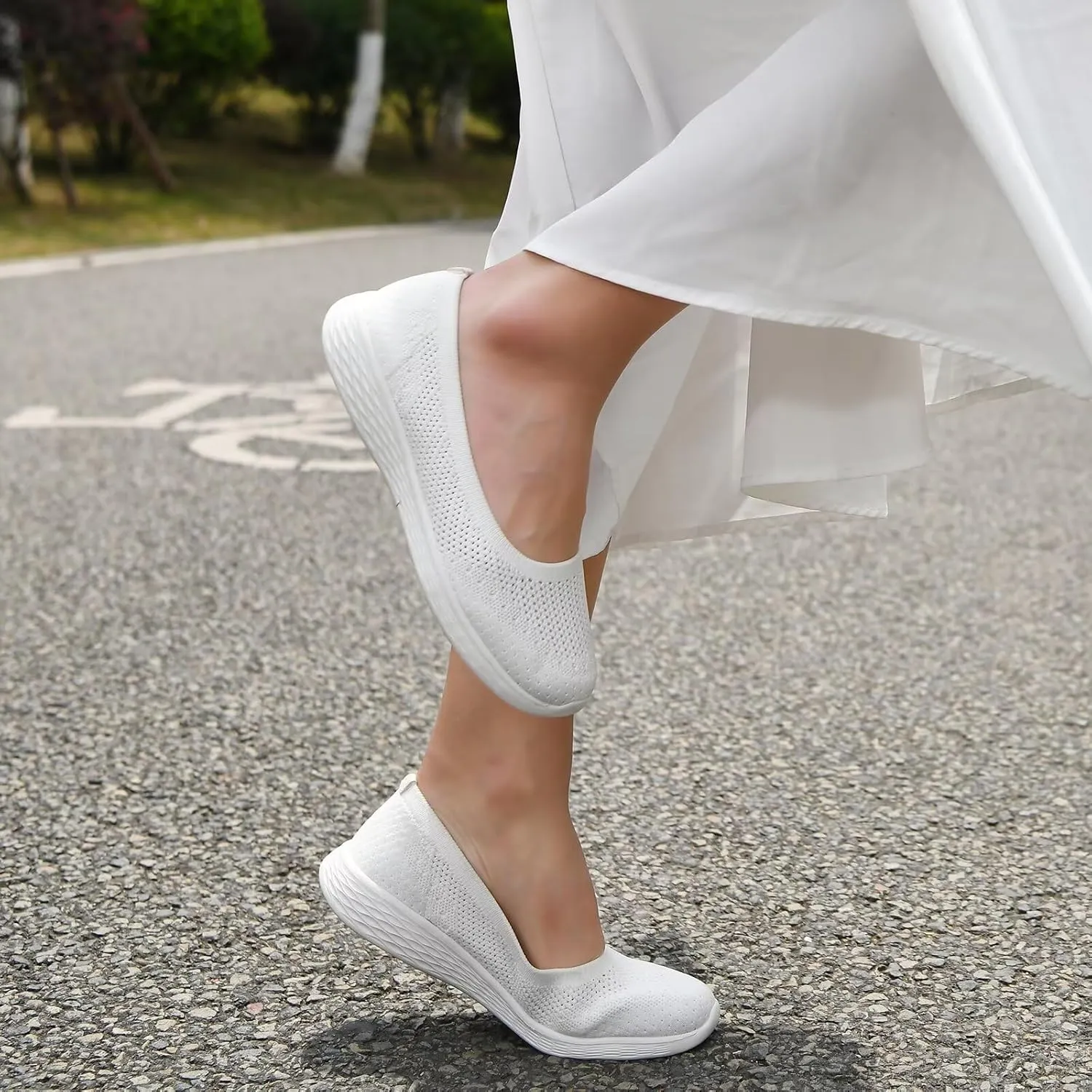 Puxowe Women's Shoes for Women Round Toe Slip on Women's Walking Flat Shoes Memory Foam Shoes Mesh Casual Nurse Sneakers Dress Shoes