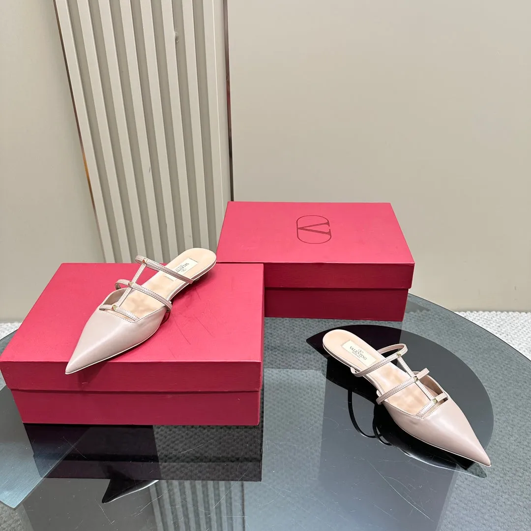 ROCKSTUD WISPY SOFT PINK CALFSKIN MULE 20MM