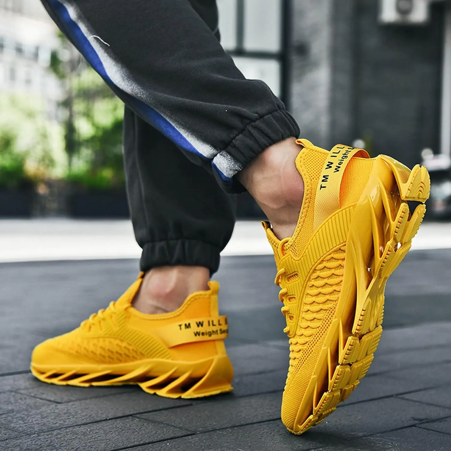 Shoes for Men Sports Low Top Mountaineering Traveling Lightweight Breathable Street Shoes