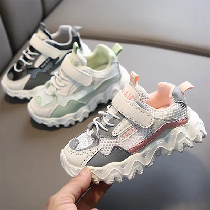 Single Mesh Breathable Casual Sneakers