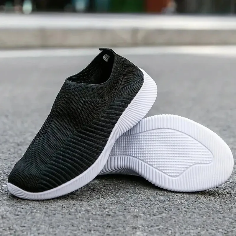 StrideFlow Lightweight Sneakers