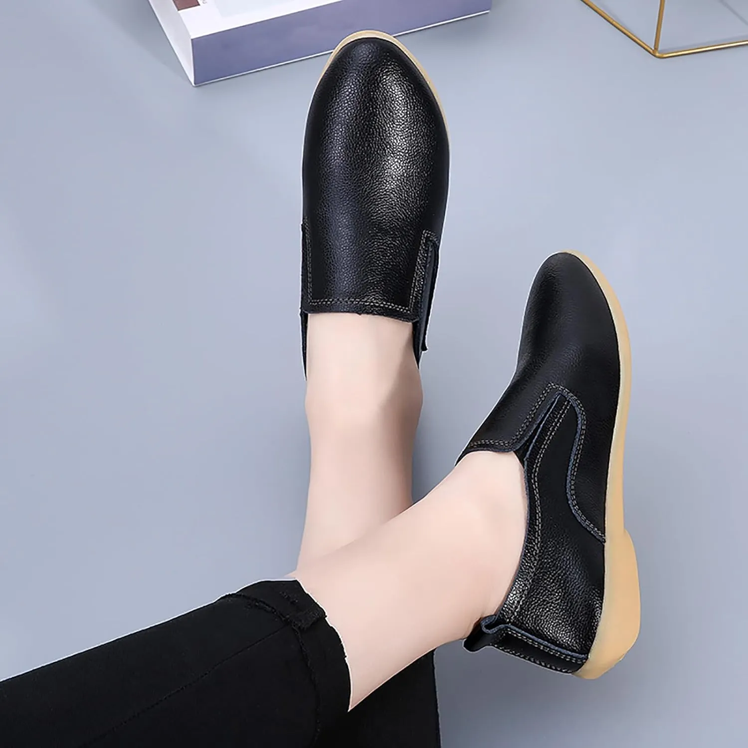 Sunporx Women's Comfortable Loafers Driving Moccasins Shoe Slip on Pointed Toe Flats Casual Comfortable Office Work Business Shoes Breathable Walking