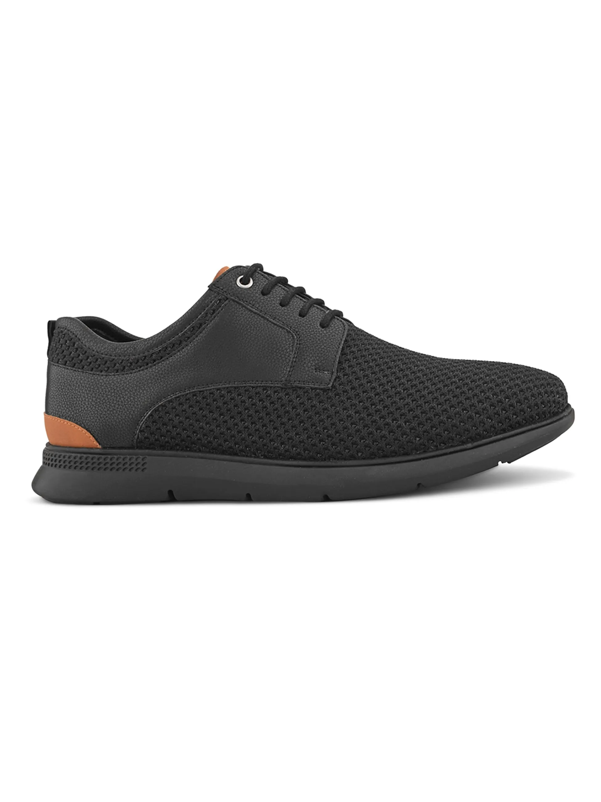 Tornado Black Comfort Sneakers