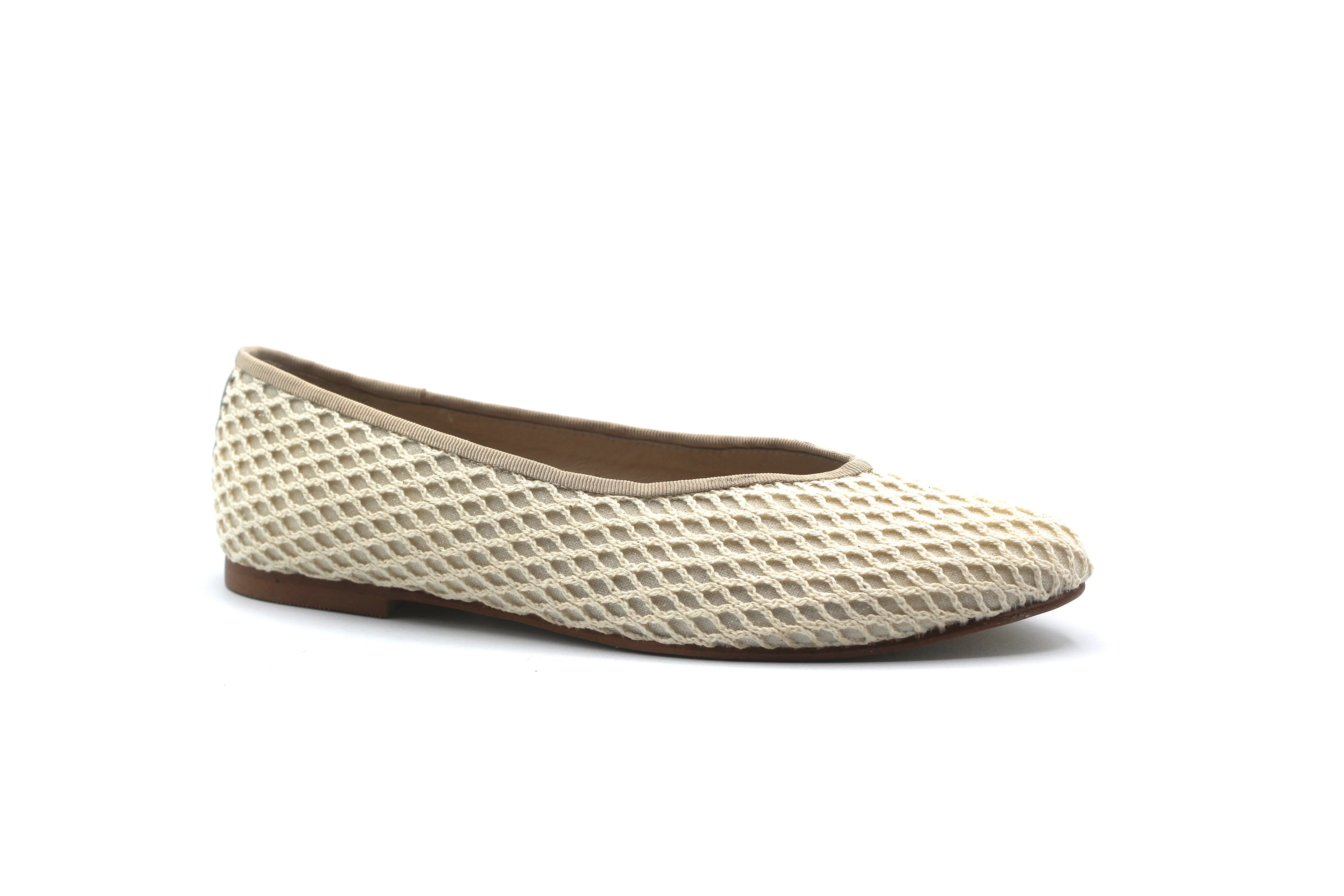 Valencia Crochet Pointed Flat