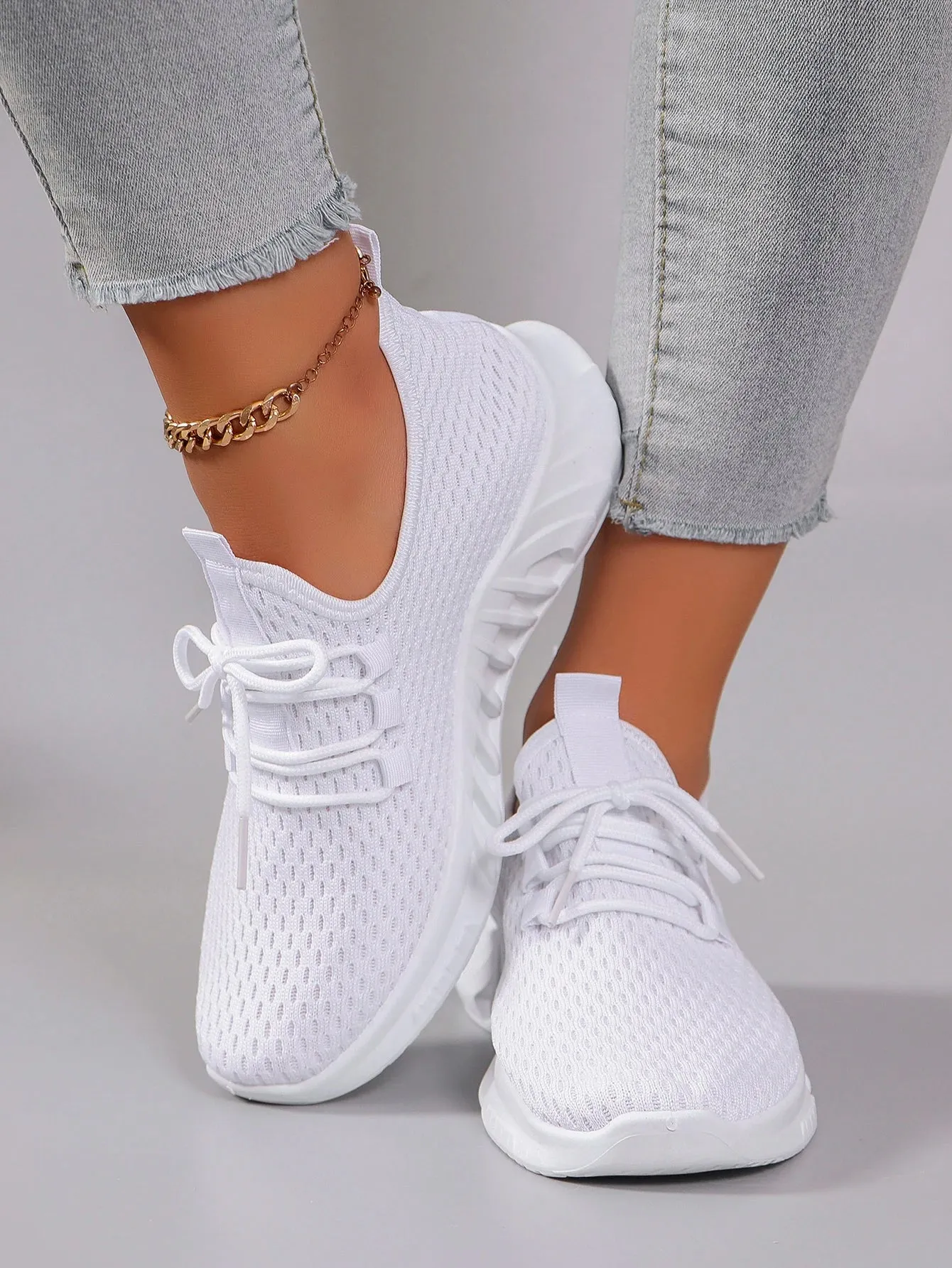 White Casual Lightweight Sneakers