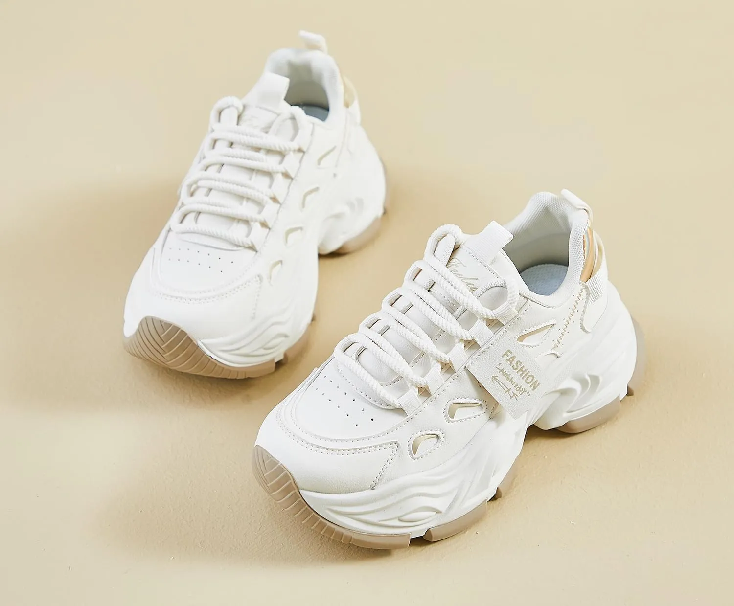 Women's Casual Platform Sneakers Y2K Cute Comfort Walking Shoes Sport Work Campus