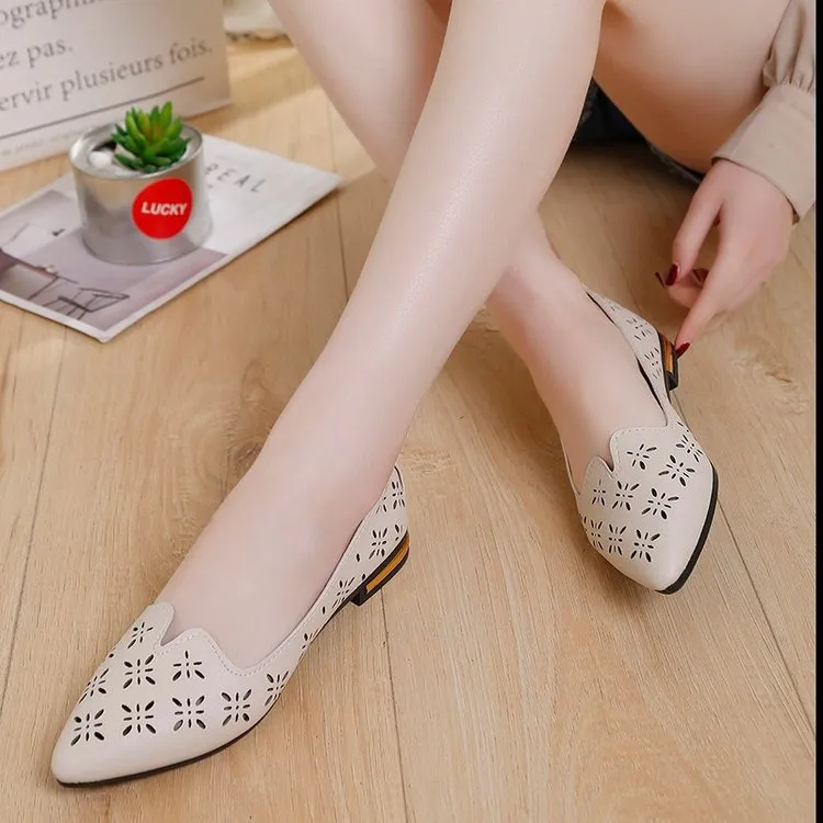 Women's Summer Fashion Pointed Flat Bottom Shoes