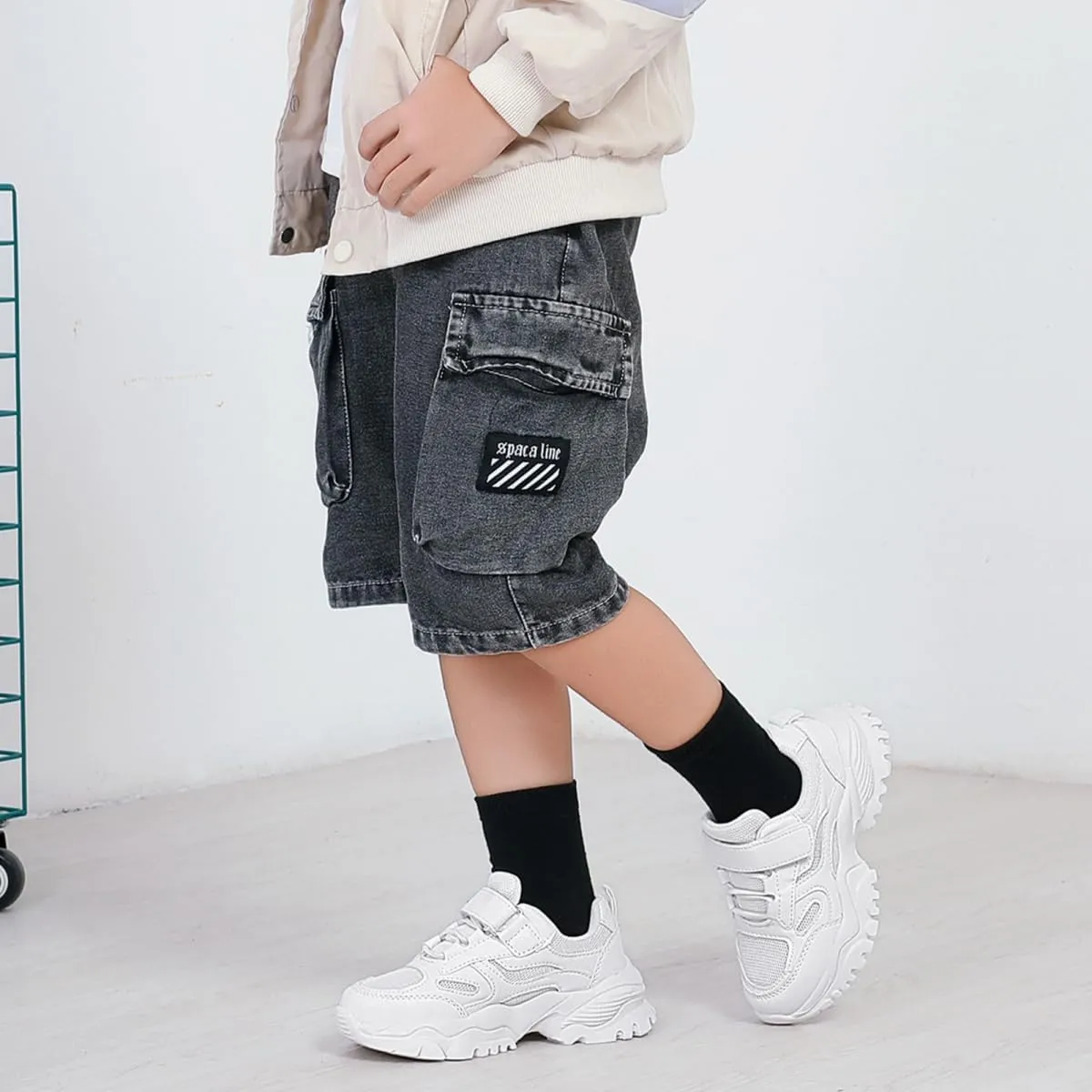 YAVY Unisex-Child Sneakers Boys Girls Running Leather Sneakers Breathable Mesh Athletic Shoes Lightweight Kids Walking Shoes